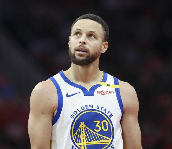 萨克拉门托国王训练开放日;国际比赛日回应争议引欢呼;CBA季后赛在即;轮换策略成焦点的简单介绍 萨克拉门托国王训练开放日;国际比赛日回应争议引欢呼;CBA季后赛在即;轮换策略成焦点的简单介绍